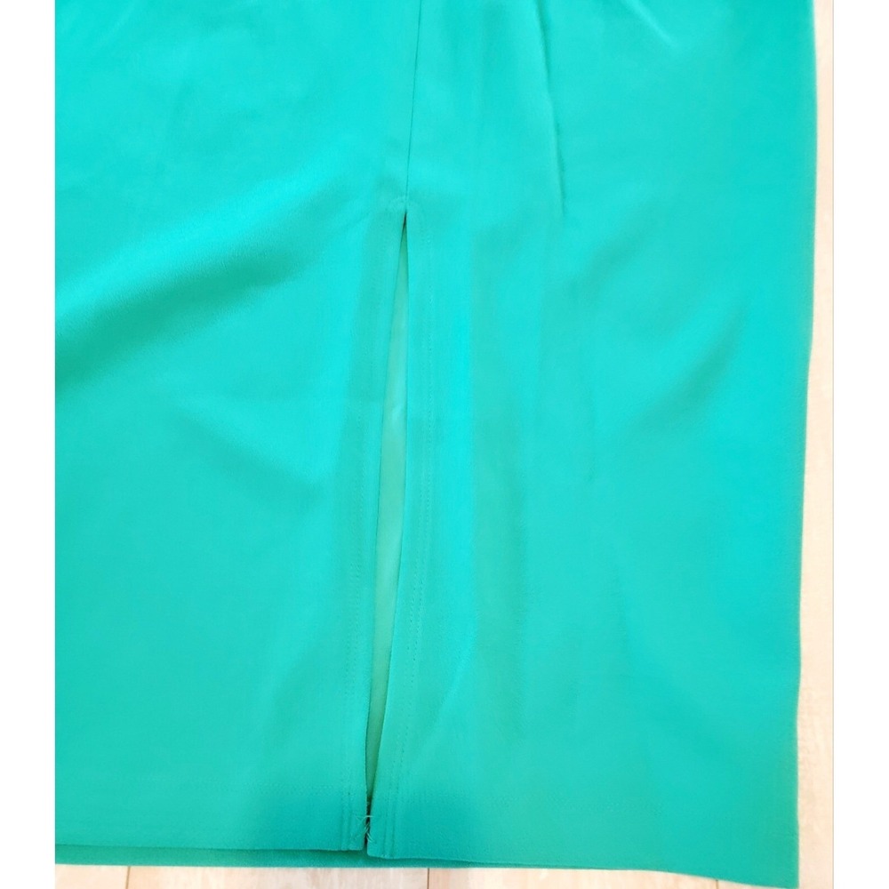 Avenue 22/24 Plus Size Green Pencil Skirt Front Slit Knee‎ Length 2X Bodycon NWT - Picture 6 of 12